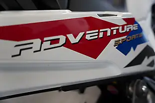 Used 2026 Honda CRF1100L Africa Twin Adventure Sports Es White Metallic - Interior and Exterior details 9