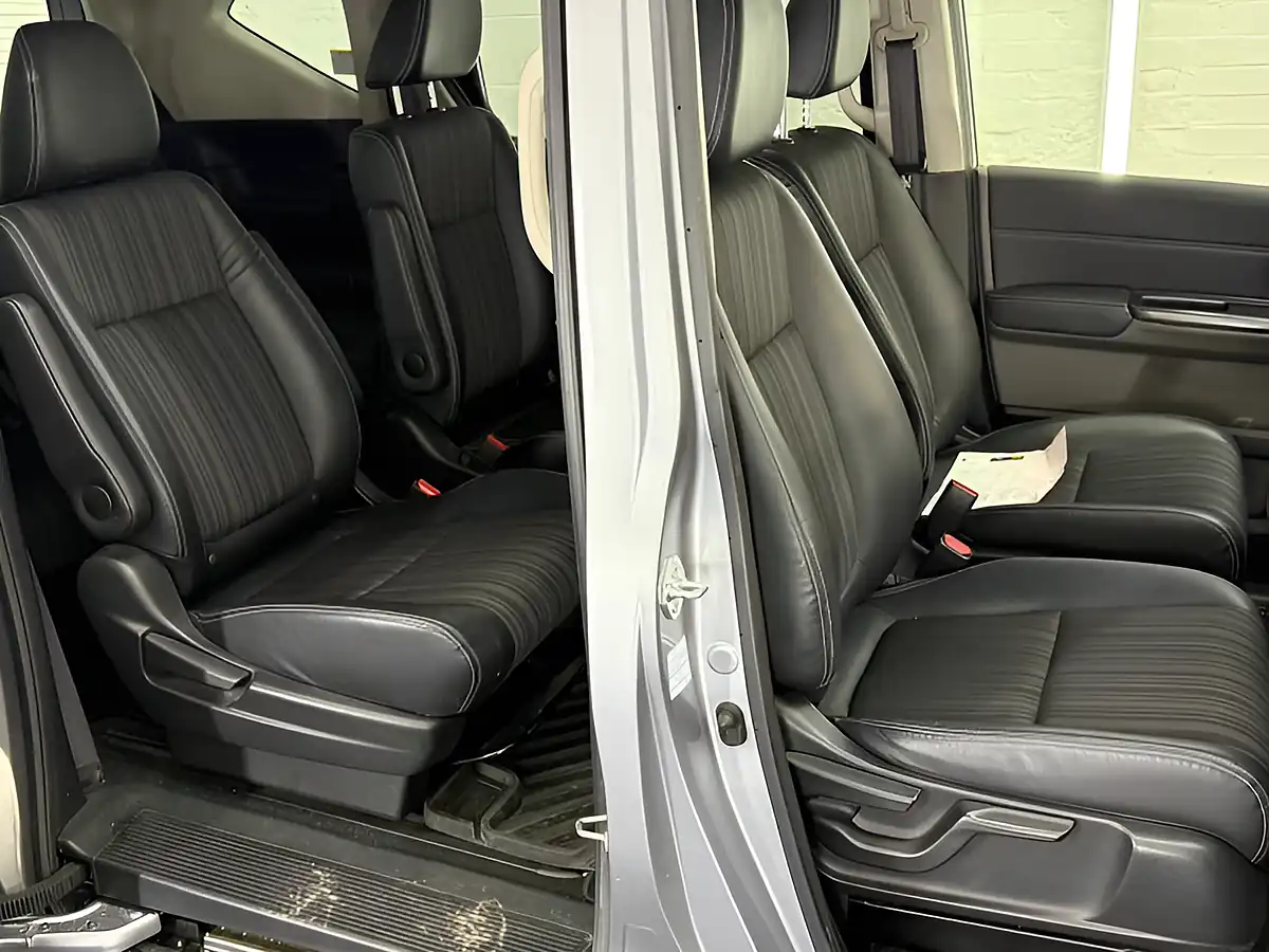 Used 2026 Honda Freed GB7 + 6 Seats Silver - Interior and Exterior details 15
