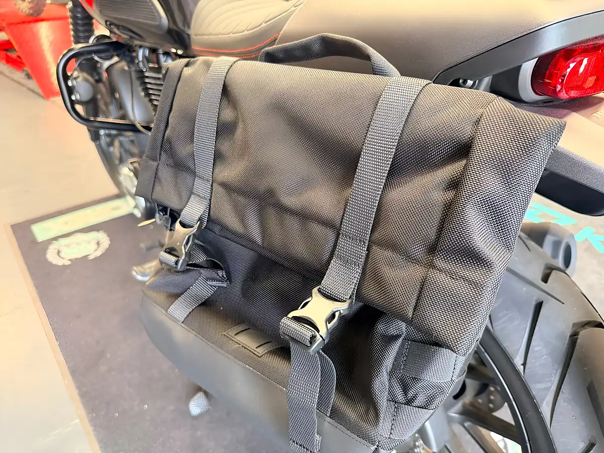 Used 2026 Honda GB350s S - Interior and Exterior details 4