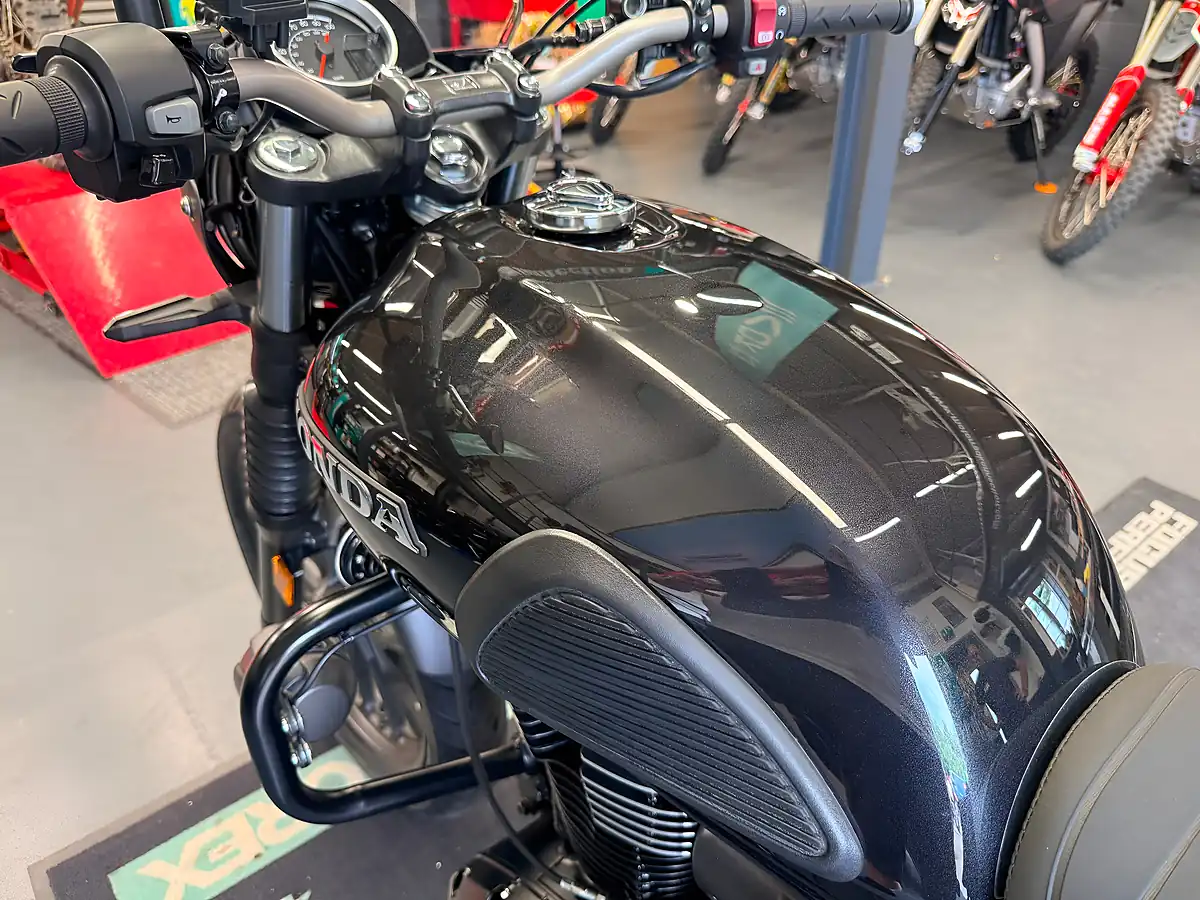 Used 2026 Honda GB350s S - Interior and Exterior details 6