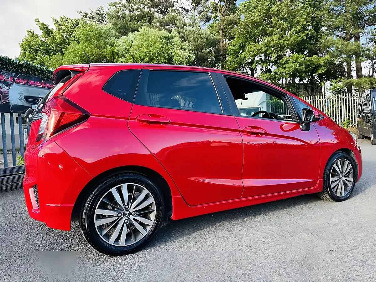 Used 2026 Honda Jazz Sr Executive Red - Interior and Exterior details 4