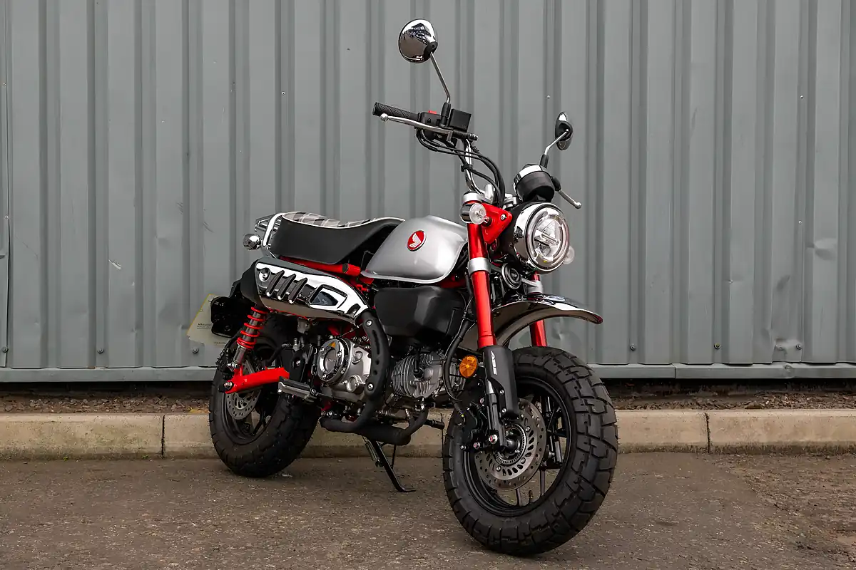 Used 2026 Honda Monkey 125 Millenium Red - Interior and Exterior details 2