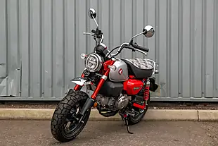 Used 2026 Honda Monkey 125 Millenium Red - Interior and Exterior details 4
