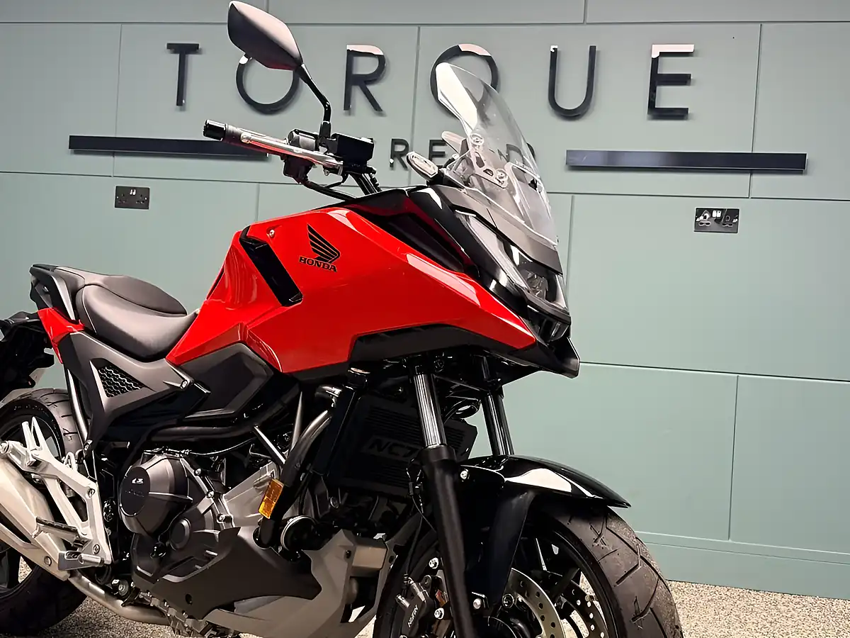 Used 2026 Honda NC750X Adventure Red - Interior and Exterior details 10
