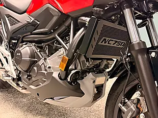 Used 2026 Honda NC750X Adventure Red - Interior and Exterior details 12