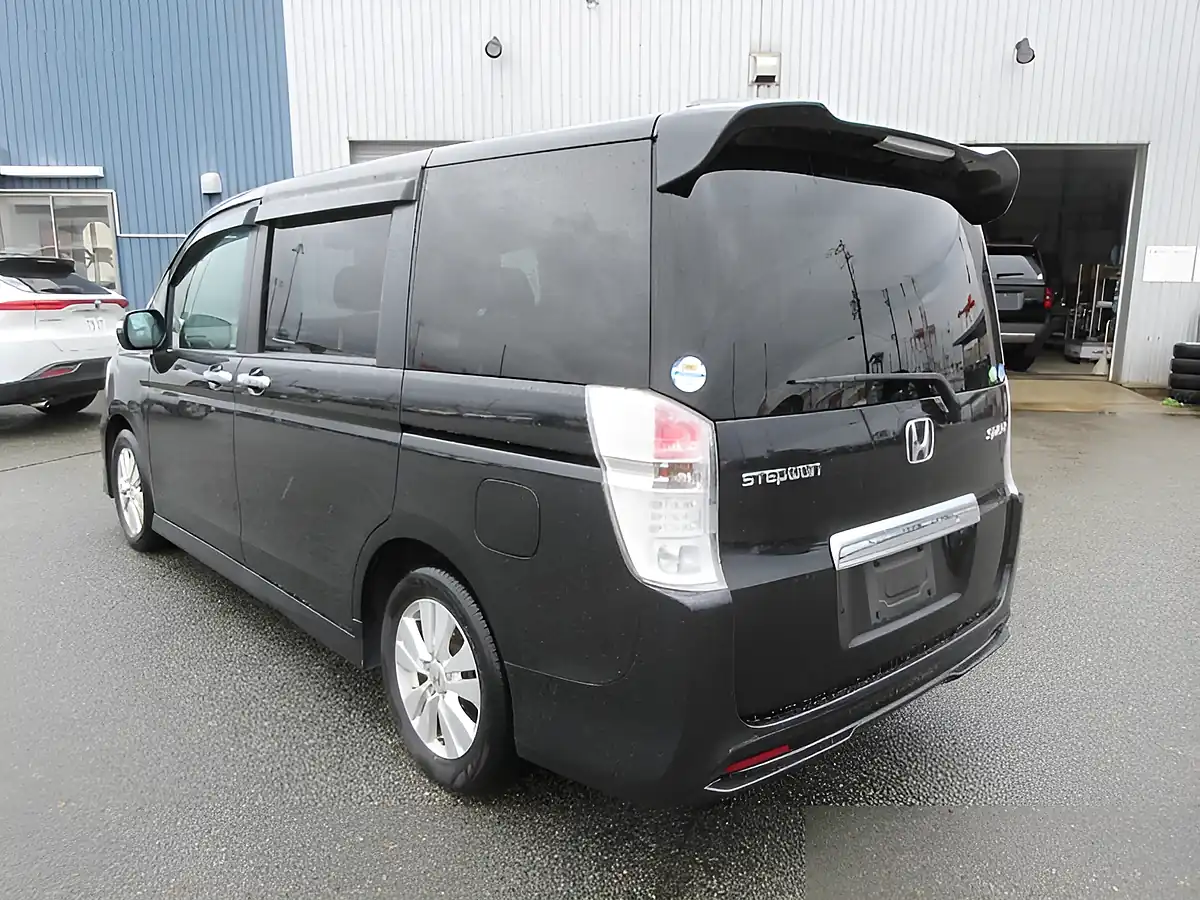 Used 2026 Honda Stepwagon Spada Z Crystal Black Pearl - Interior and Exterior details 2