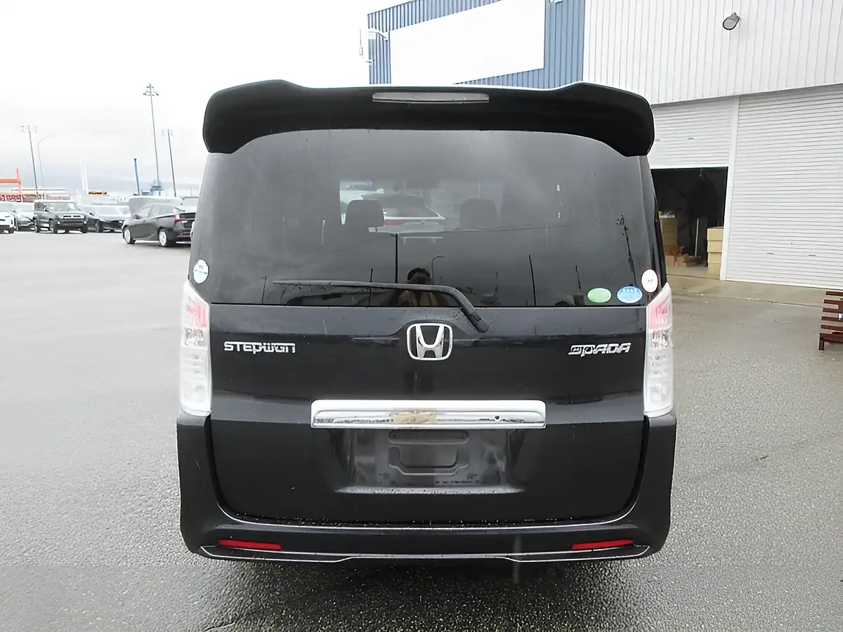 Used 2026 Honda Stepwagon Spada Z Crystal Black Pearl - Interior and Exterior details 6