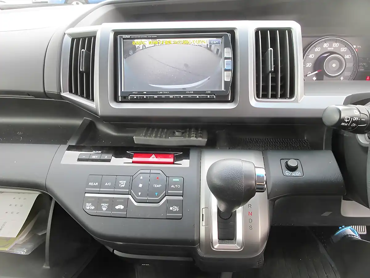 Used 2026 Honda Stepwagon Spada Z RK5 Silver - Interior and Exterior details 12