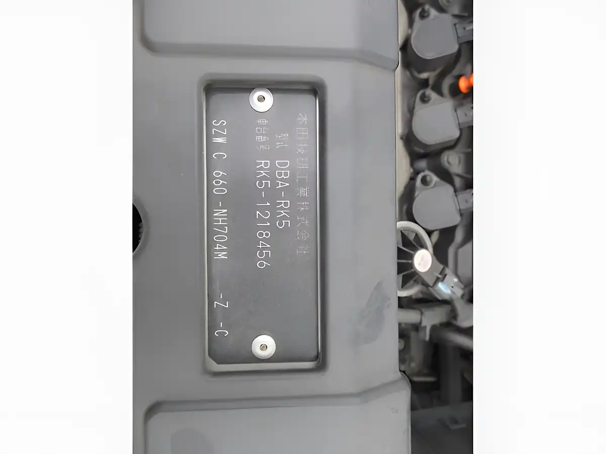 Used 2026 Honda Stepwagon Spada Z RK5 Silver - Interior and Exterior details 15