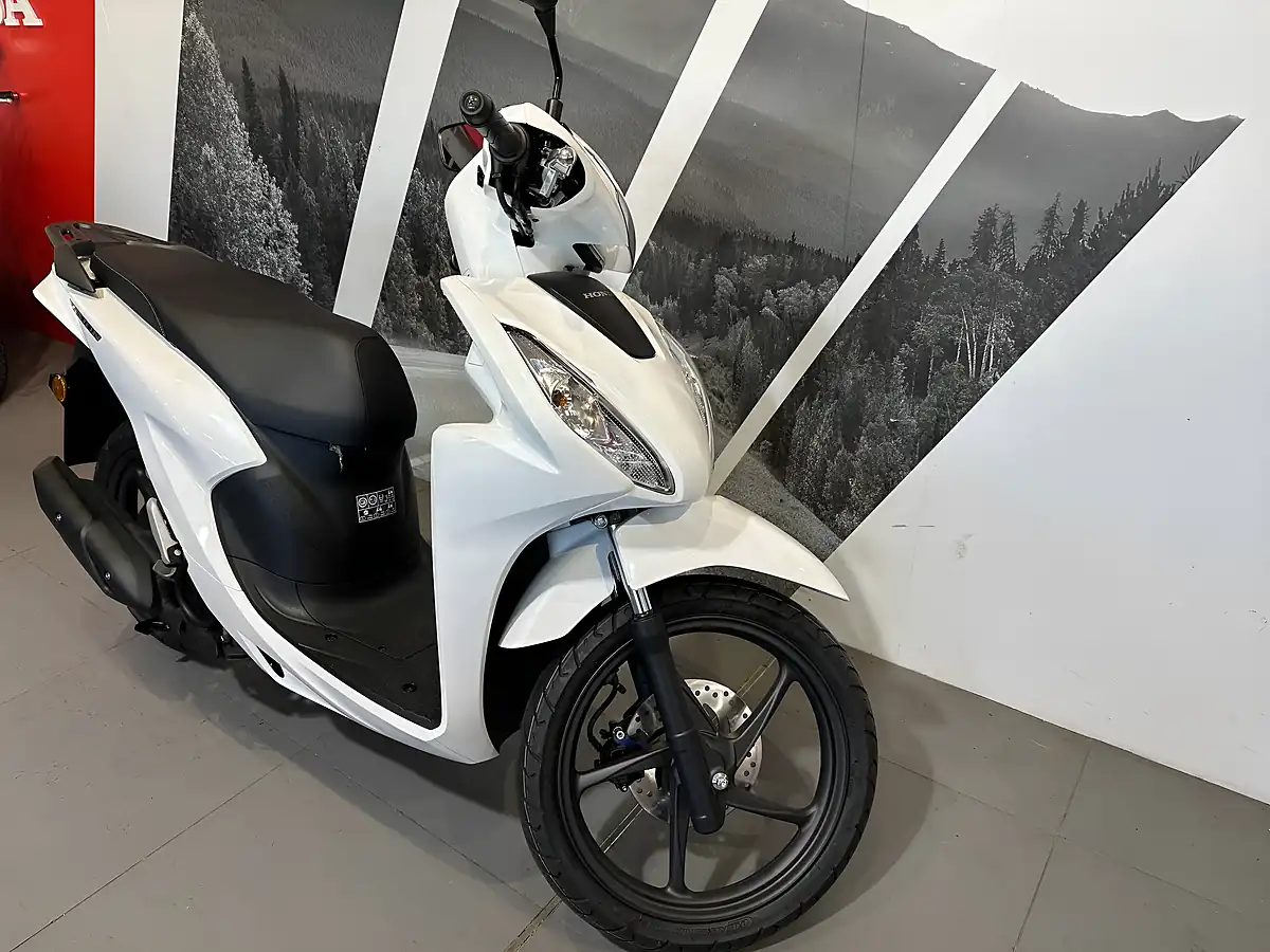 Used 2026 Honda Vision 110 - Interior and Exterior details 12