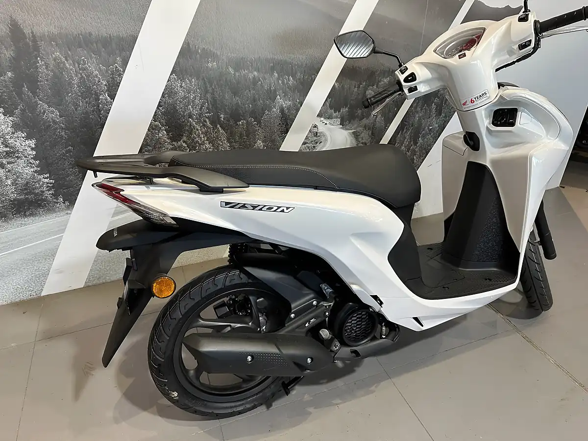 Used 2026 Honda Vision 110 - Interior and Exterior details 13