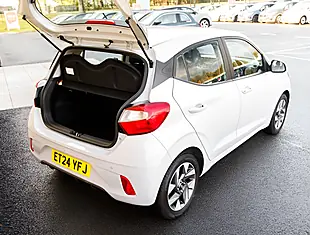 Used 2026 Hyundai i10 Advance Lumen Grey - Interior and Exterior details 20