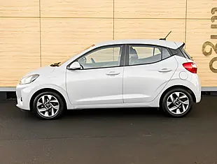 Used 2026 Hyundai i10 Advance Lumen Grey - Interior and Exterior details 8