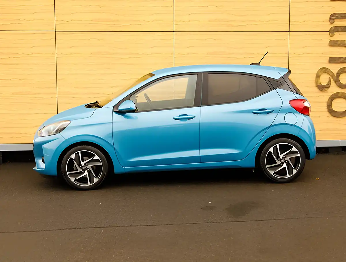 Used 2026 Hyundai i10 Premium Aqua Turquoise - Interior and Exterior details 9