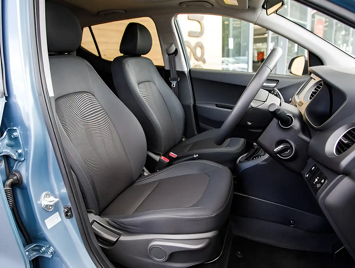 Used 2026 Hyundai i10 Premium Se Aqua Sparkling - Interior and Exterior details 17
