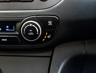 Used 2026 Hyundai i10 Premium Se Aqua Sparkling - Interior and Exterior details 19