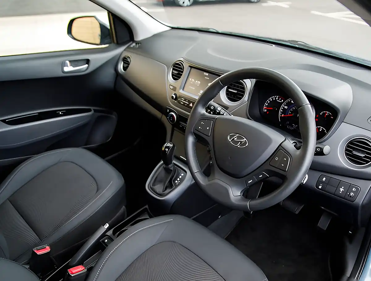 Used 2026 Hyundai i10 Premium Se Aqua Sparkling - Interior and Exterior details 4