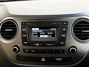 Used 2026 Hyundai i10 Se White - Interior and Exterior details 14