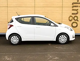 Used 2026 Hyundai i10 Se White - Interior and Exterior details 8