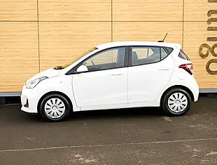 Used 2026 Hyundai i10 Se White - Interior and Exterior details 9
