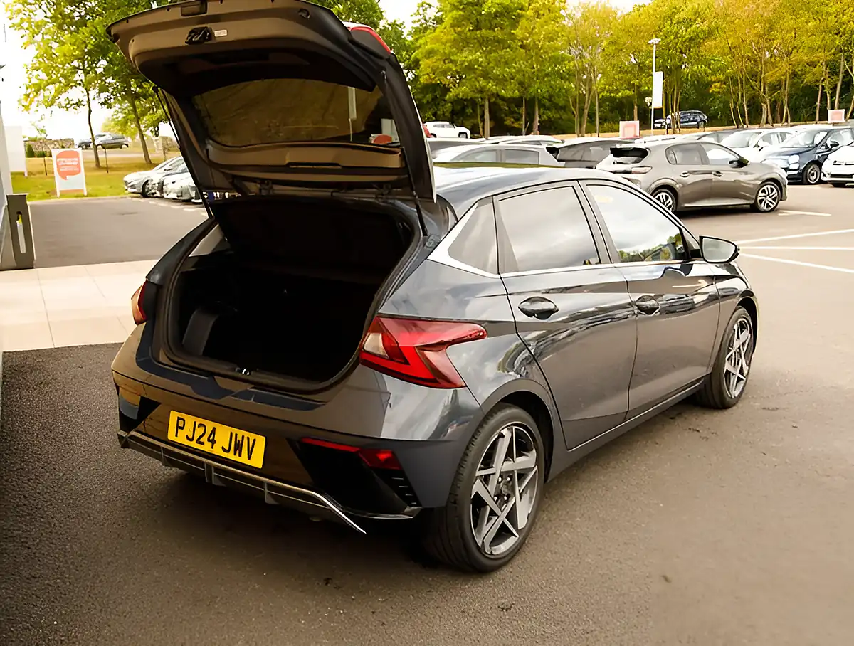 Used 2026 Hyundai i20 Premium Aurora Grey - Interior and Exterior details 20