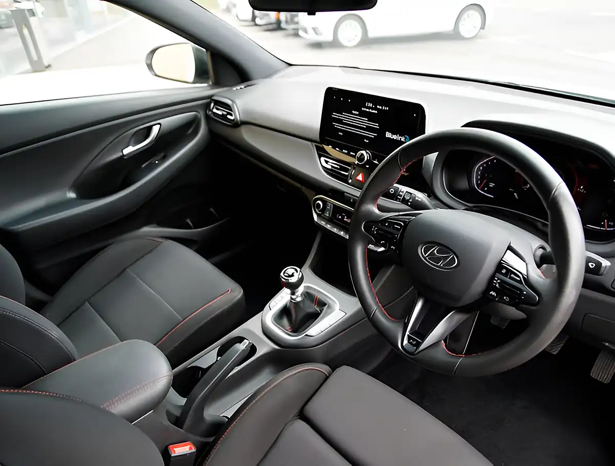 Used 2026 Hyundai i30 Fastback N Line White - Interior and Exterior details 4