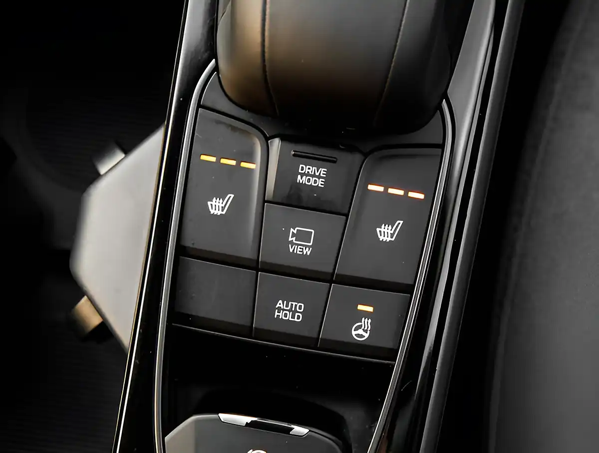 Used 2026 Hyundai Ioniq Premium Black - Interior and Exterior details 18