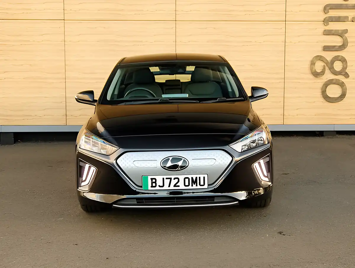 Used 2026 Hyundai Ioniq Premium Black - Interior and Exterior details 5