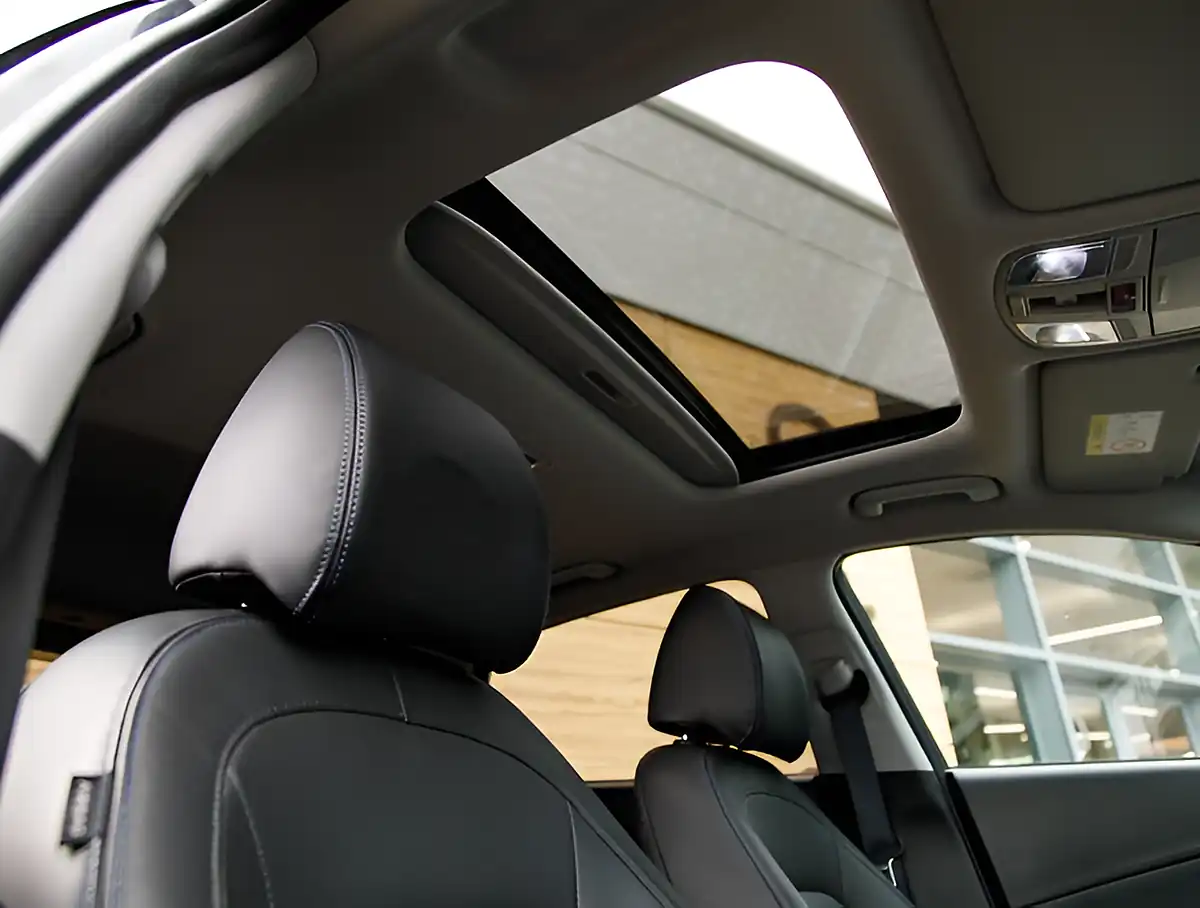 Used 2026 Hyundai Kona Ultimate Ecotronic Grey - Interior and Exterior details 18