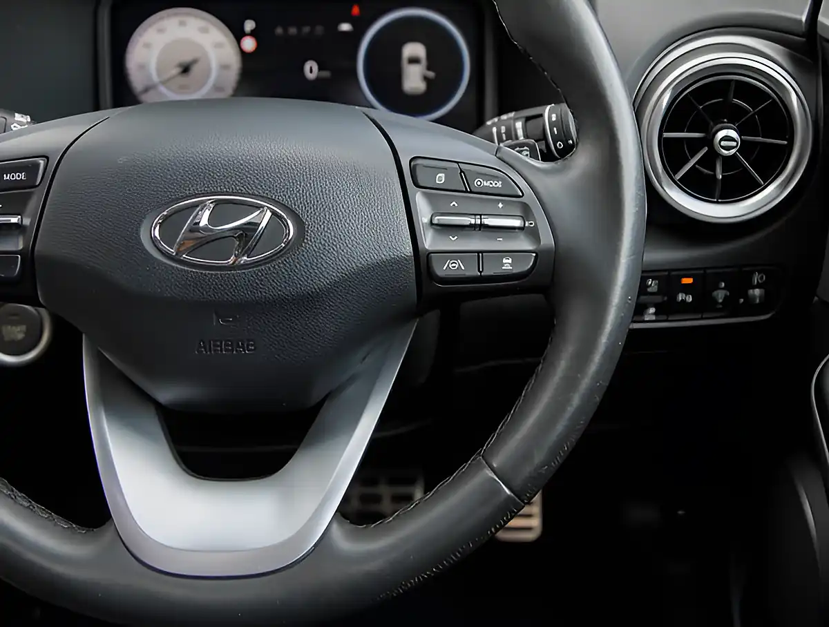 Used 2026 Hyundai Kona Ultimate Galactic Grey - Interior and Exterior details 12