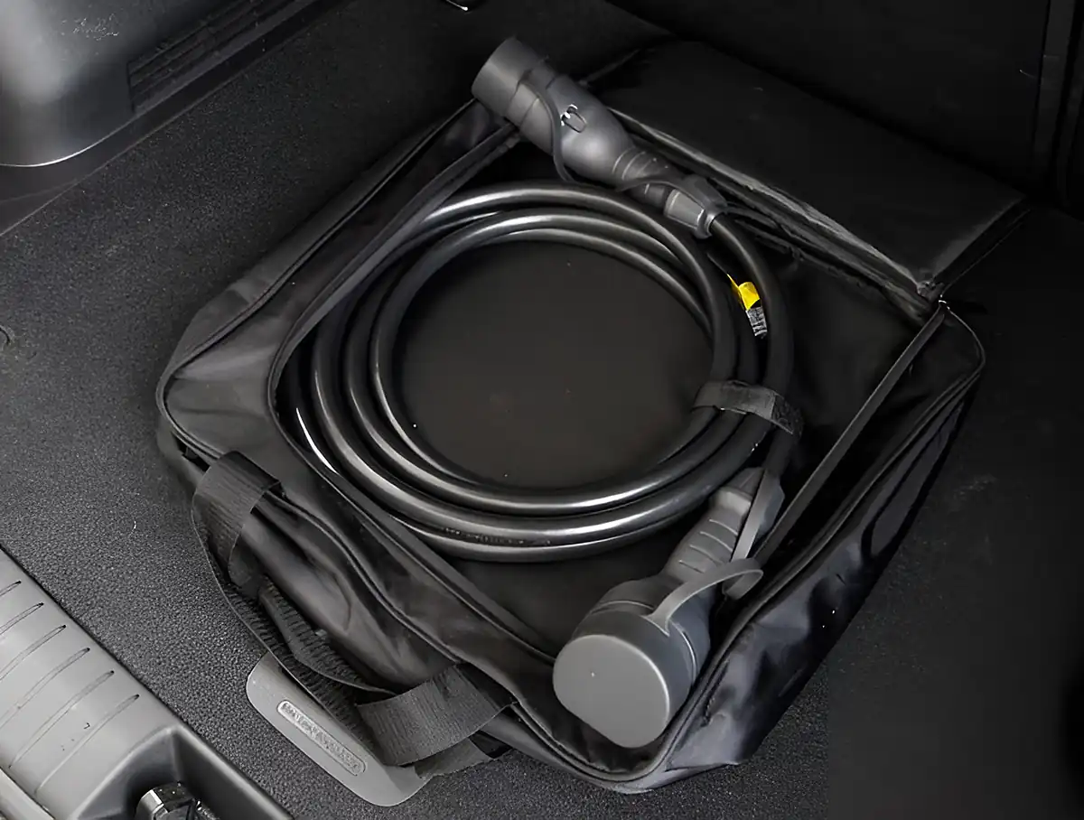 Used 2026 Hyundai Kona Ultimate Galactic Grey - Interior and Exterior details 20