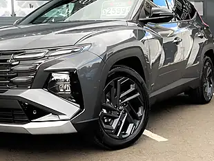 Used 2026 Hyundai Tucson Black Line Ecotronic Grey - Interior and Exterior details 12