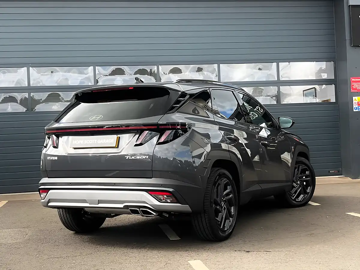 Used 2026 Hyundai Tucson Black Line Ecotronic Grey - Interior and Exterior details 4