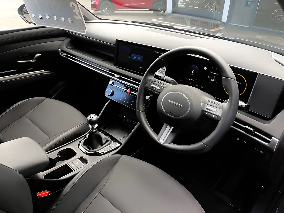 Used 2026 Hyundai Tucson Black Line Ecotronic Grey - Interior and Exterior details 9