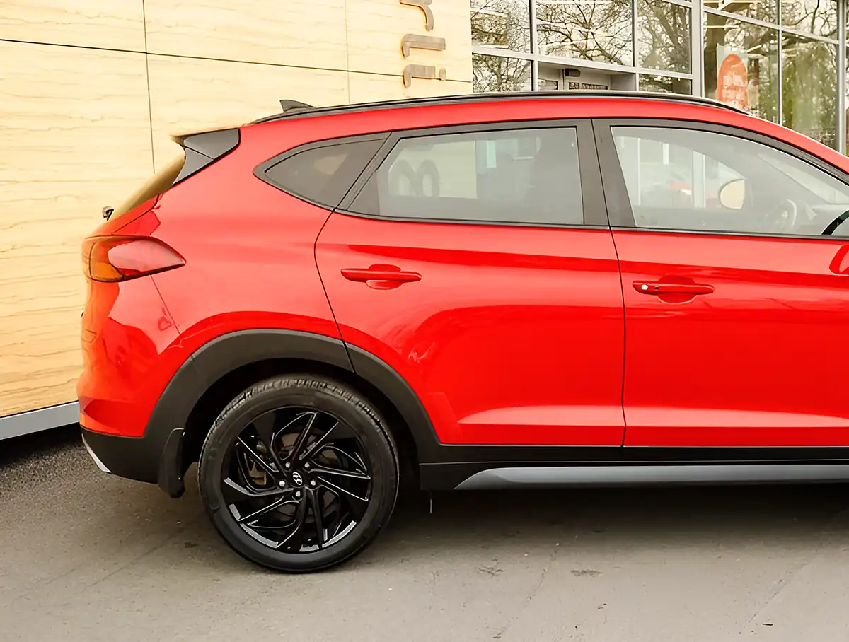 Used 2026 Hyundai Tucson N Line Red - Interior and Exterior details 7