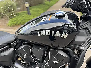 Used 2026 Indian Motorcycle Scout Sixty Bobber Black - Interior and Exterior details 12