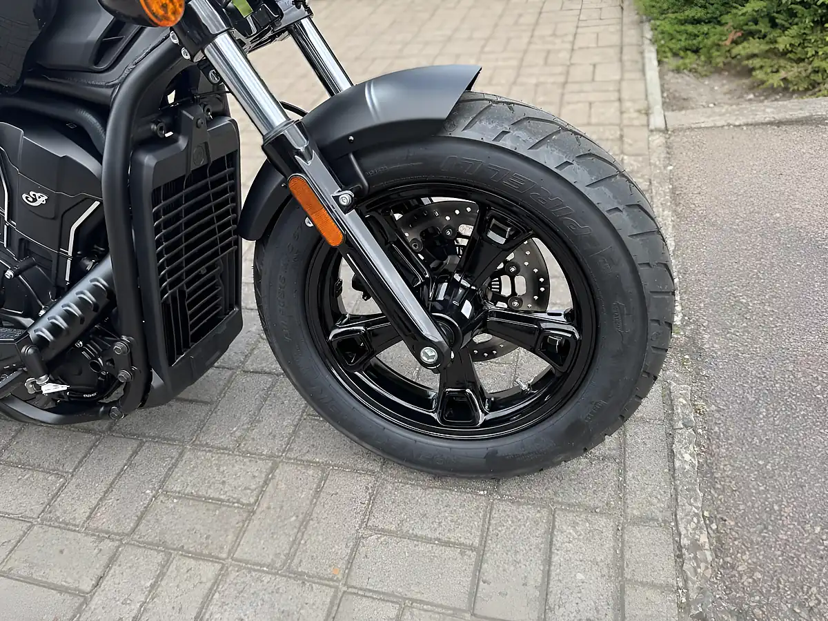 Used 2026 Indian Motorcycle Scout Sixty Bobber Black - Interior and Exterior details 15