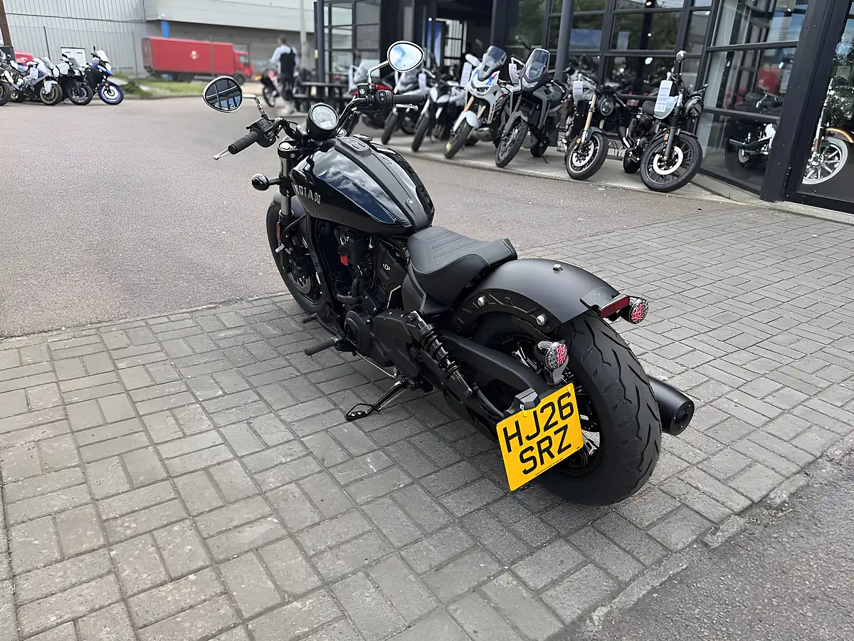 Used 2026 Indian Motorcycle Scout Sixty Bobber Black - Interior and Exterior details 7