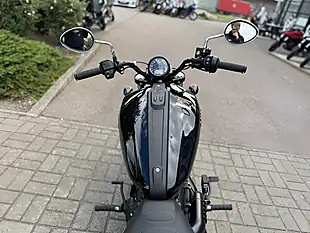 Used 2026 Indian Motorcycle Scout Sixty Bobber Black - Interior and Exterior details 9