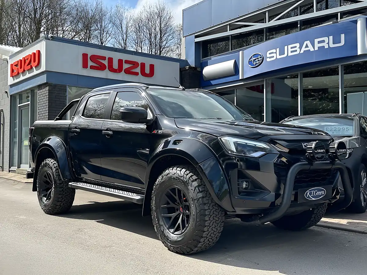 Used 2026 Isuzu D-Max Arctic Trucks AT35 Onyx Black - Interior and Exterior details 6