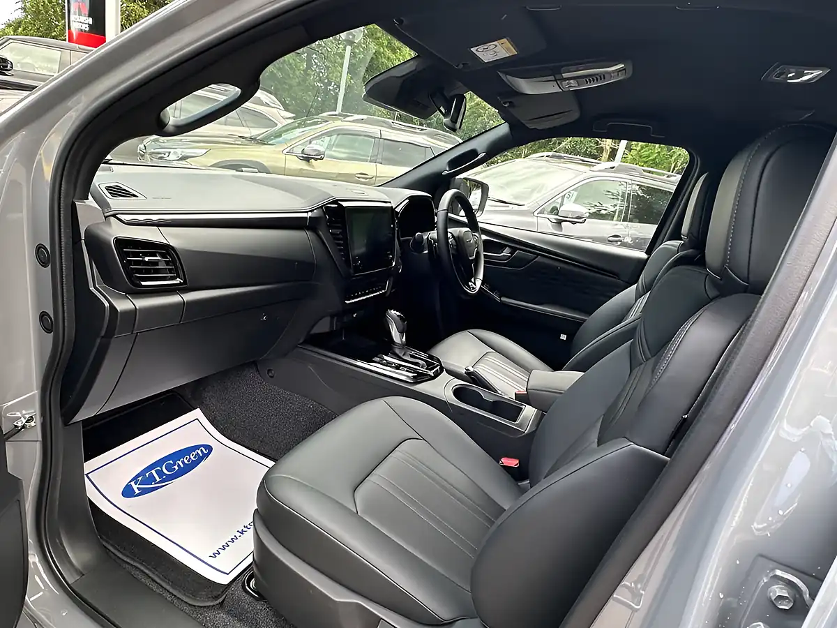 Used 2026 Isuzu D-Max EV-Cross Pickup Double Cab - Interior and Exterior details 10