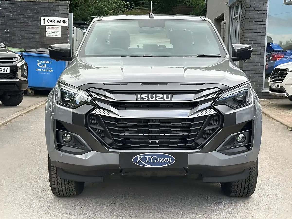 Used 2026 Isuzu D-Max EV-Cross Pickup Double Cab - Interior and Exterior details 17