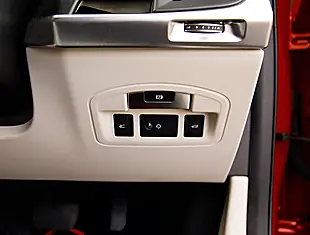Used 2026 Jaguar I-Pace Hse Black Red - Interior and Exterior details 10
