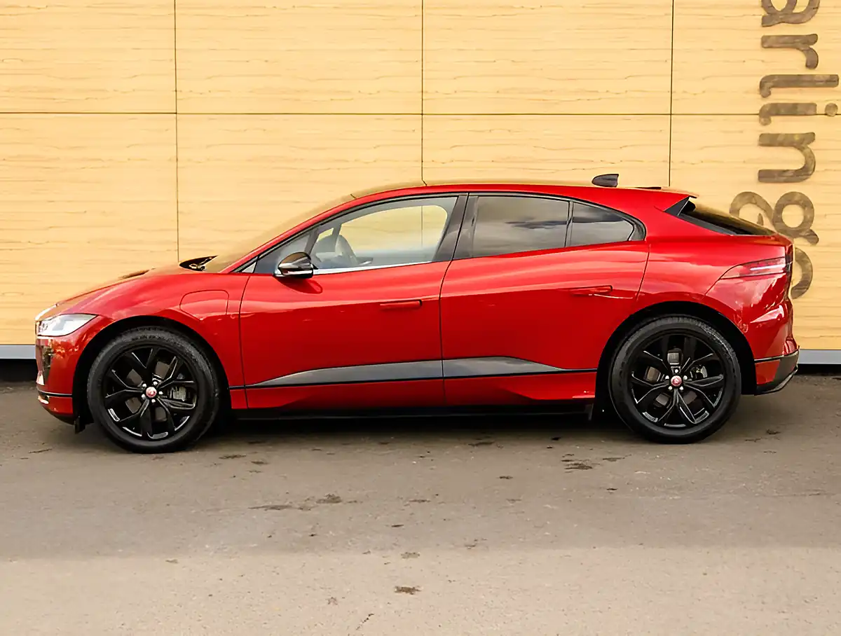 Used 2026 Jaguar I-Pace Hse Black Red - Interior and Exterior details 9