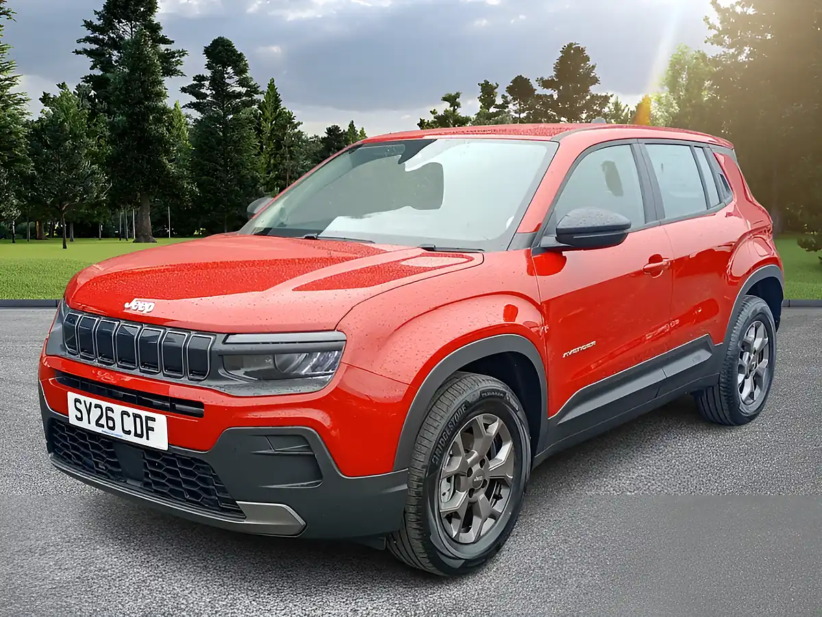 Used 2026 Jeep Avenger Longitude Red - Front View
