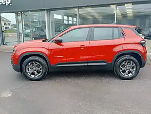 Used 2026 Jeep Avenger Longitude Red - Interior and Exterior details 3