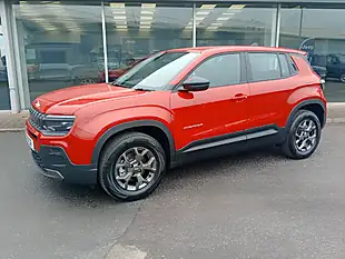 Used 2026 Jeep Avenger Longitude Red - Interior and Exterior details 6