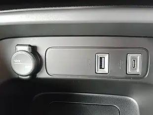 Used 2026 Jeep Avenger Longitude White - Interior and Exterior details 17