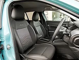 Used 2026 Jeep Avenger Summit Blue - Interior and Exterior details 16