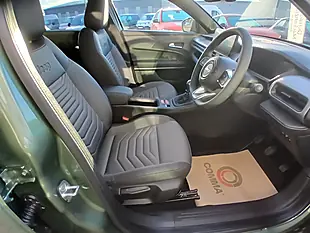 Used 2026 Jeep Avenger Summit Green - Interior and Exterior details 11